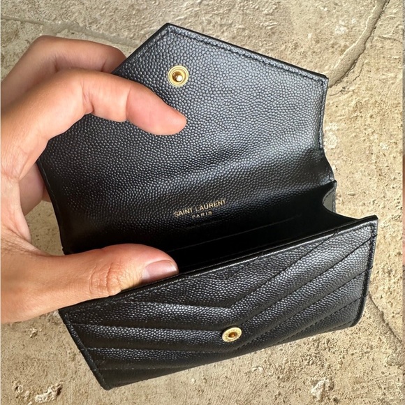 YSL CASSANDRE MATELASSÉ SMALL ENVELOPE WALLET IN GRAIN DE POUDRE LEATHER - Picture 13 of 15